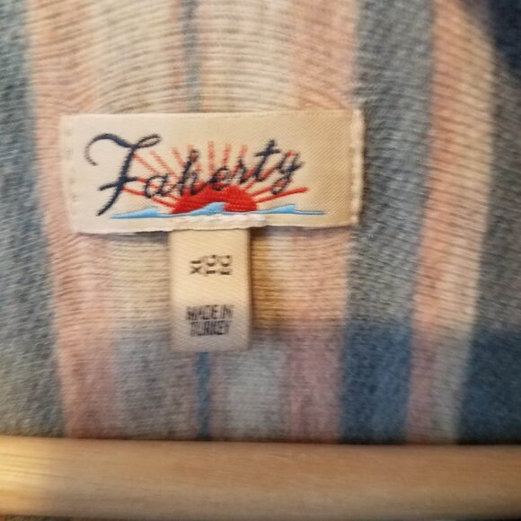 Faherty Women's Legend Sweater Shirt Coastline Stripe XL Extra Large WKS… - Picture 5 of 9
